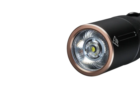Фонарь Fenix E20 V2.0 Luminus SST20