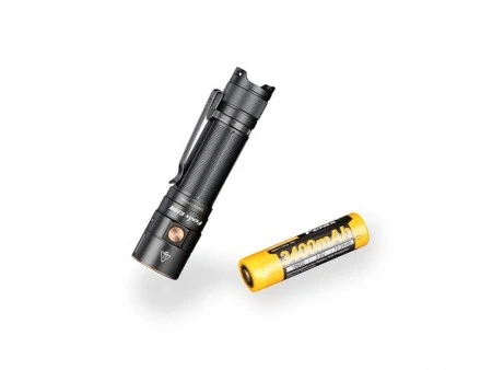 Фонарь Fenix E28R LUMINUS SST40 (холодный белый)