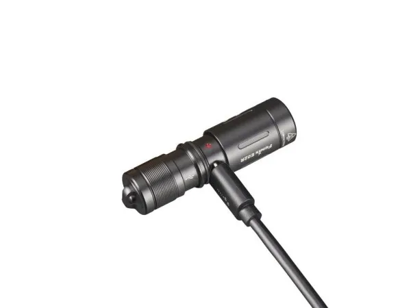 Фонарь Fenix E02R, черный Фонарь Fenix E02R, черный