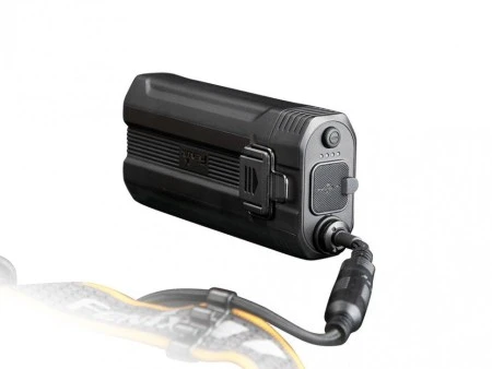 Уцененный товар Налобный фонарь Fenix HP30R V2.0, черный(Нью. Полн. комплект. Вскрытая упаковка)