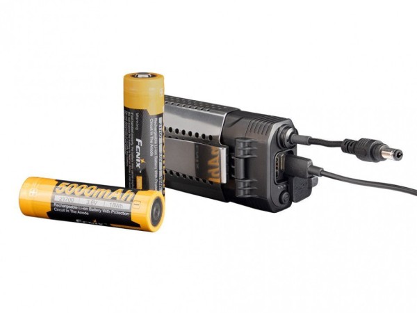 Уцененный товар Фонарь Fenix налобный HP30R V2.0 3000 люмен (Б/У. Состояние 4+. Полн. комплект. Рефаб.)