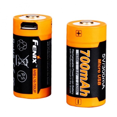 Уцененный товар Аккумулятор 16340 Fenix 700 UP mAh Li-ion разъемом для USB, ARB-L16-700UP(Витрин. образец)
