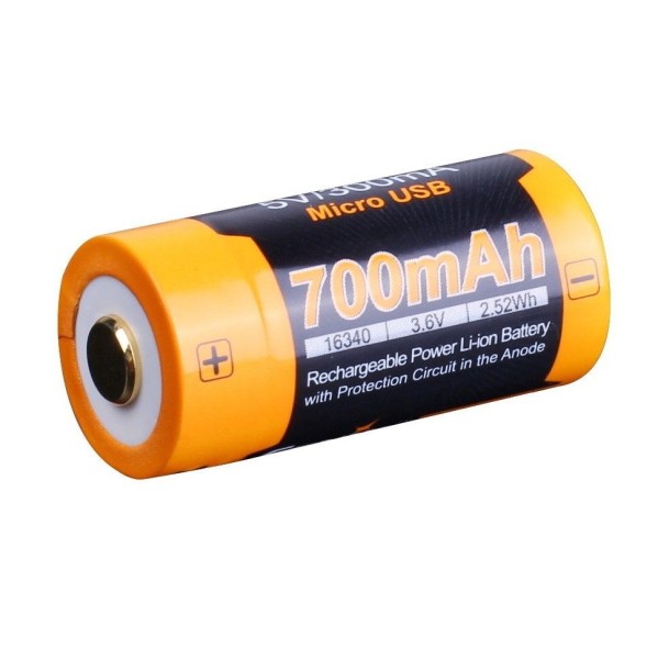 Уцененный товар Аккумулятор 16340 Fenix 700 UP mAh Li-ion разъемом для USB, ARB-L16-700UP(Витрин. образец)